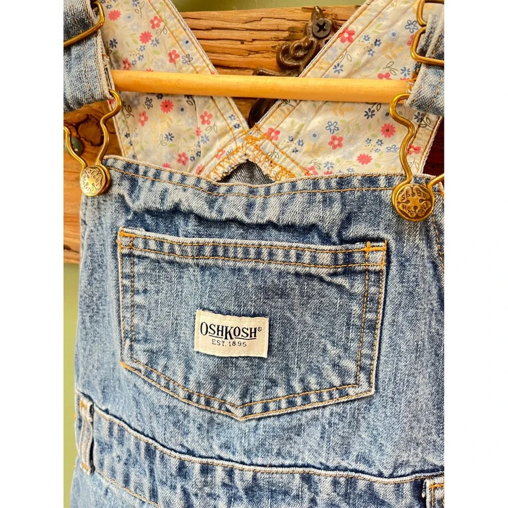 Vtg. OshKosh Bgosh Girls Denim Overall Jumper Dress Floral Patchwork Blue Size 6